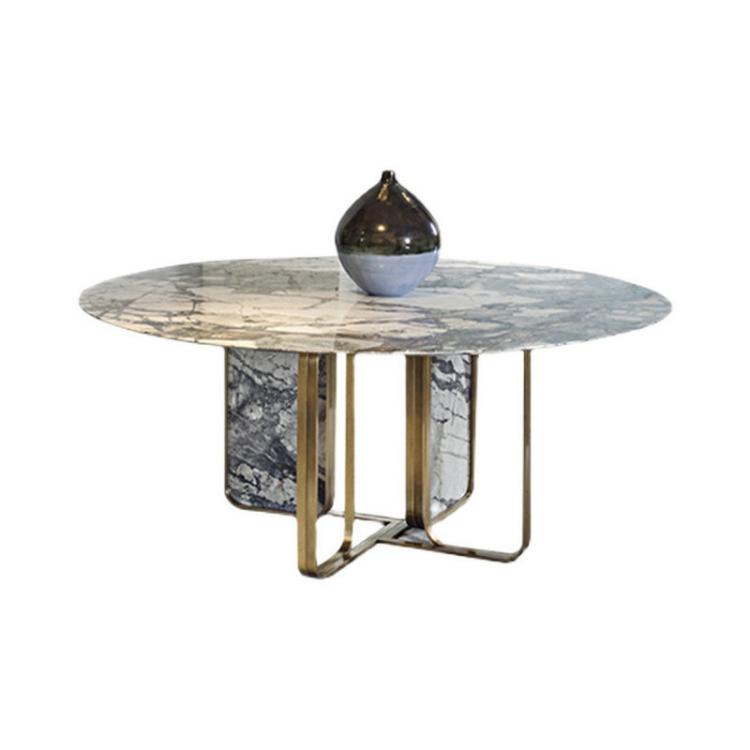 Nova Round Table