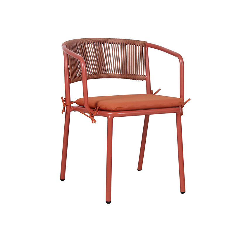 What we should consider for an outdoor rope chair?
