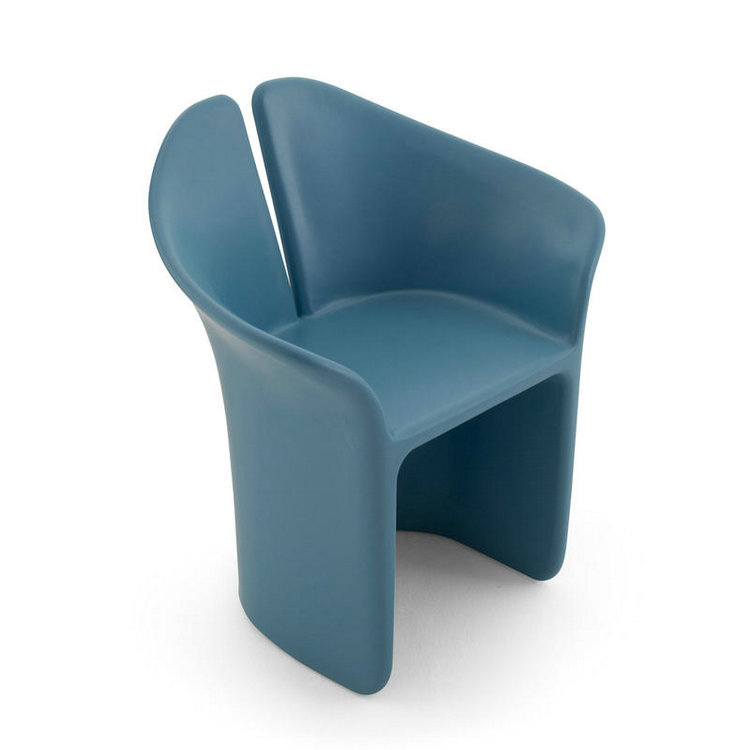 Frac Armchair
