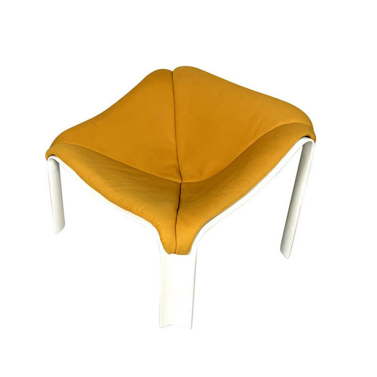 Pierre Paulin F303 Lounge Chair