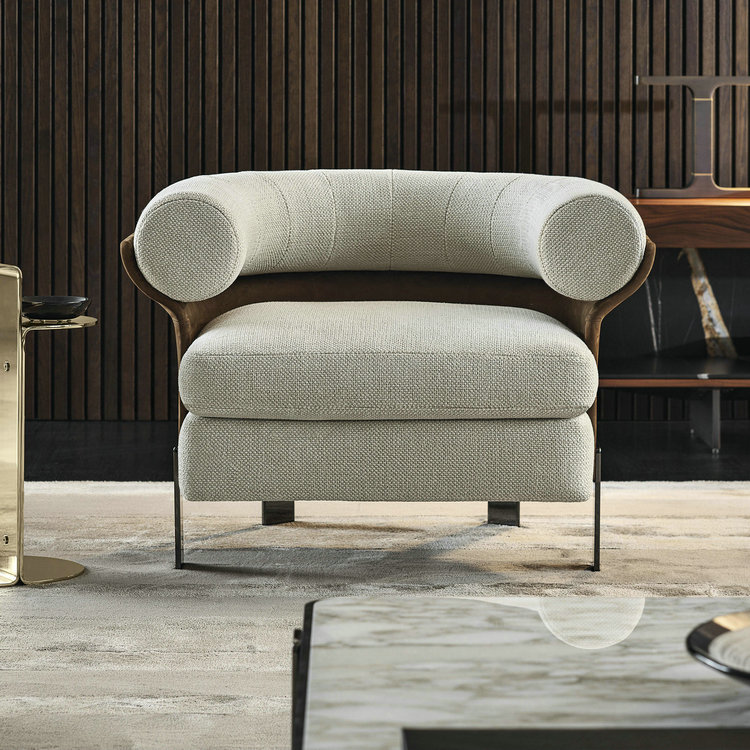 Mattia Armchair