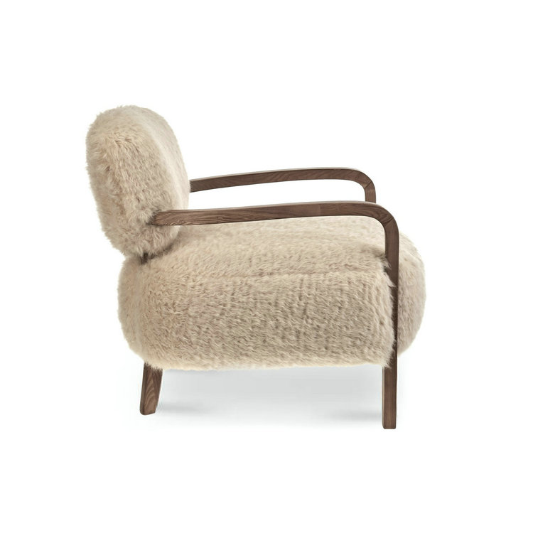 Yeti Sheepskin Chair