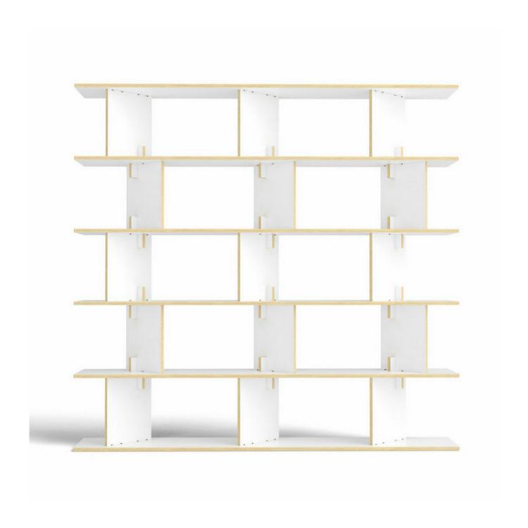Neubau shelf