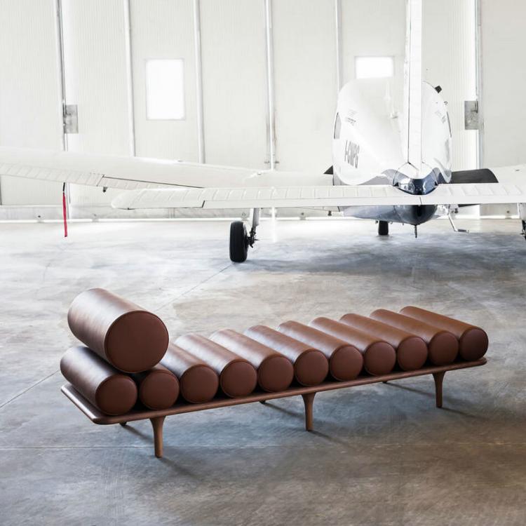 Tacchini Five to Nine Daybed