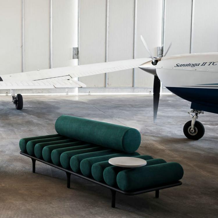 Tacchini Five to Nine Daybed