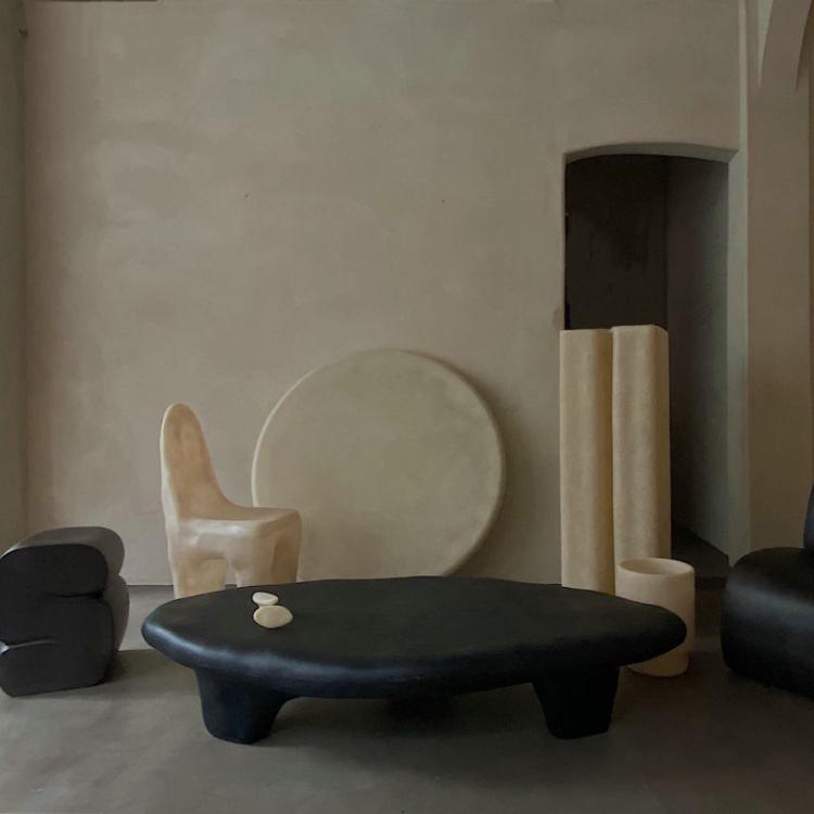 Kar Studio Tripod Coffee Table