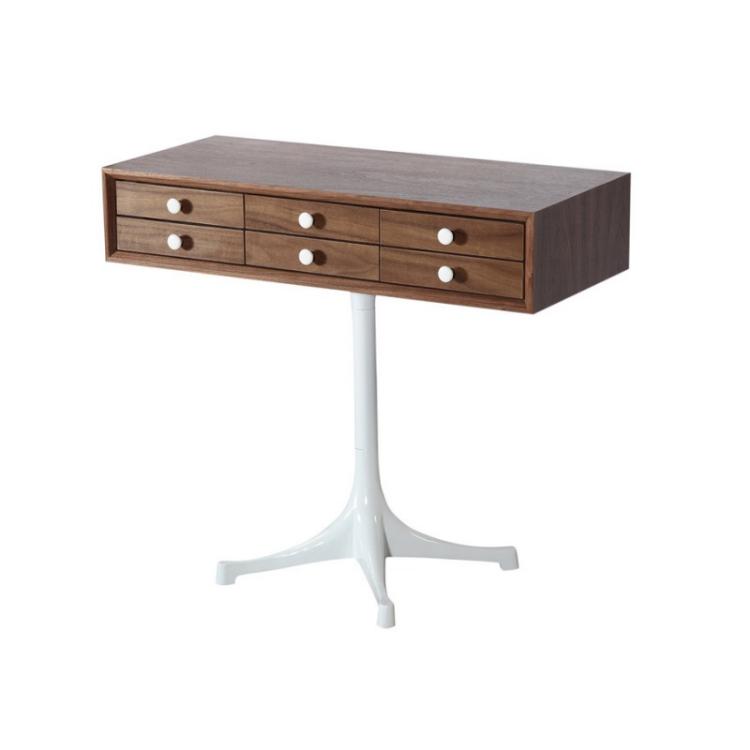 Nelson Chest