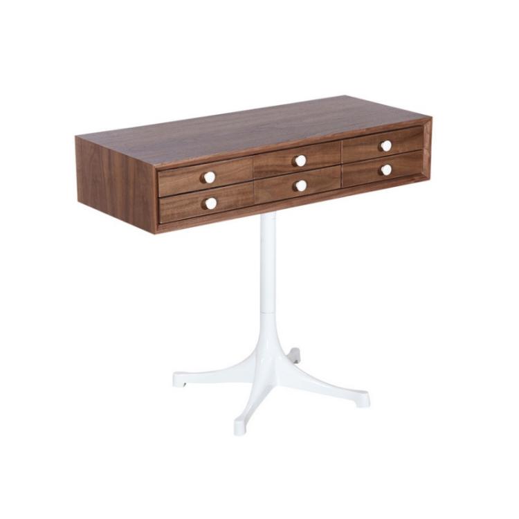 Nelson Chest